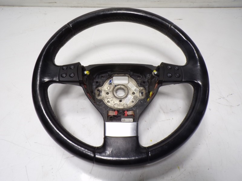 Recambio de volante para volkswagen tiguan (5n1) 2.0 tdi referencia OEM IAM 1Q0419091AG 1K0959538F 