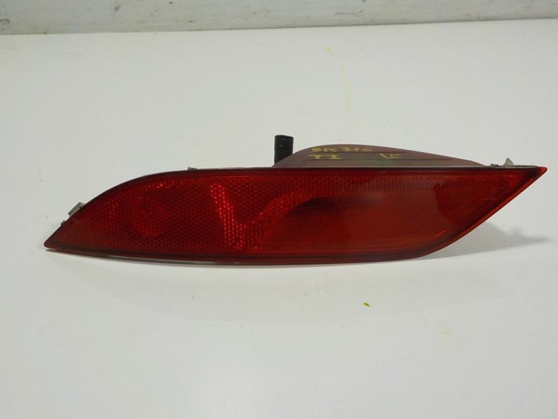 Recambio de piloto trasero antiniebla izquierdo para volvo v40 cross country 1.6 diesel cat referencia OEM IAM 31395550 31395550