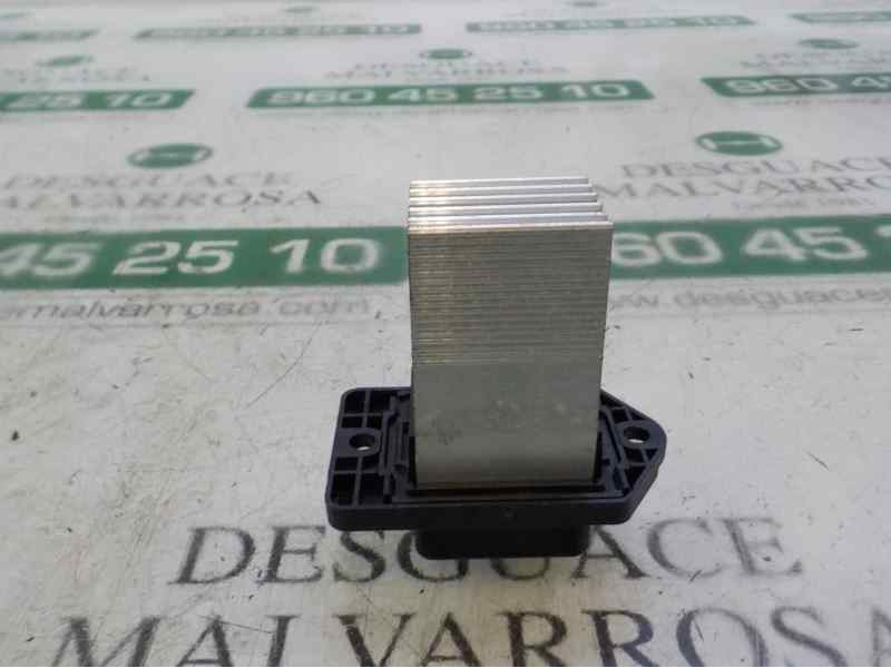 Recambio de resistencia calefaccion para hyundai i40 cw 1.7 crdi cat referencia OEM IAM 971792J000  