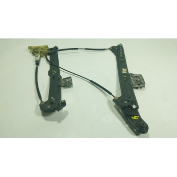 ELEVALUNAS DELANTERO DERECHO 4G8837462A 