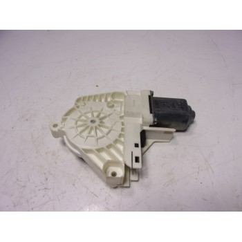 MOTOR ELEVALUNAS TRASERO IZQUIERDO 8K0959812A 8K0959812A 