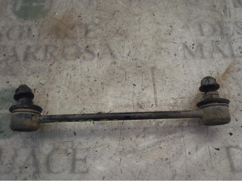 Recambio de tirante trasero izquierdo para kia sportage concept referencia OEM IAM 555301F000  