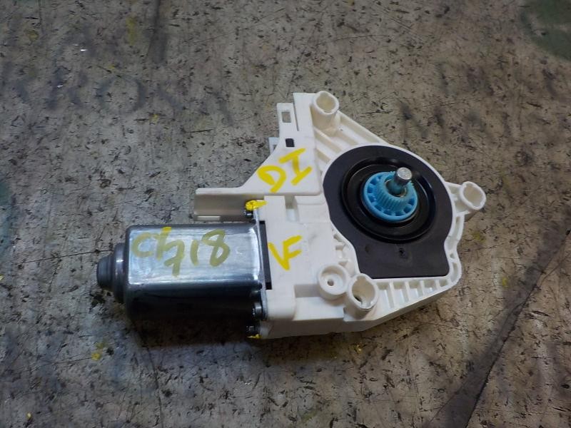 Recambio de motor elevalunas delantero izquierdo para audi a1 sportback (8xf) attraction referencia OEM IAM 8K0959801C 8K0959801