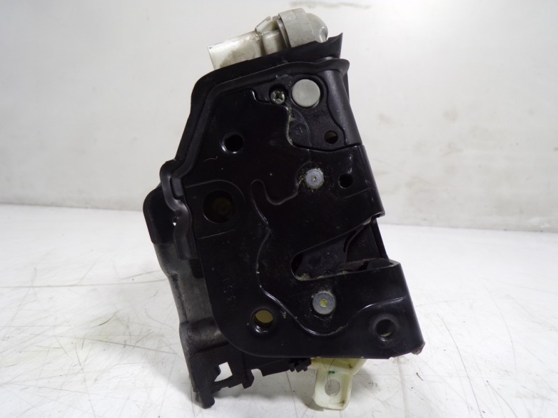 Recambio de cerradura puerta delantera izquierda para audi q5 (8r) 3.0 tdi quattro (190kw) referencia OEM IAM 8J1837015F 8J18370
