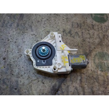 MOTOR ELEVALUNAS TRASERO IZQUIERDO 8K0959812A 8K0959812A 
