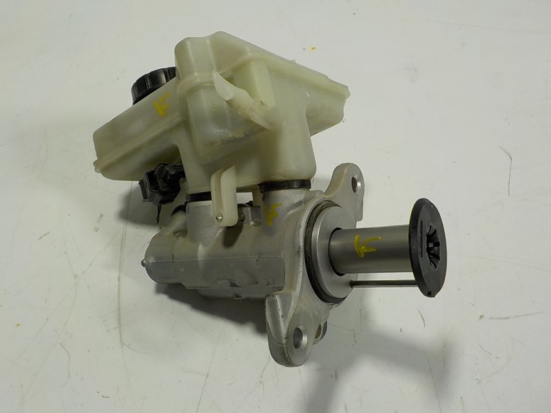 Recambio de bomba freno para volkswagen polo v (6r1, 6c1) 1.0 tsi referencia OEM IAM 2Q1611019CREP 2Q1611301 