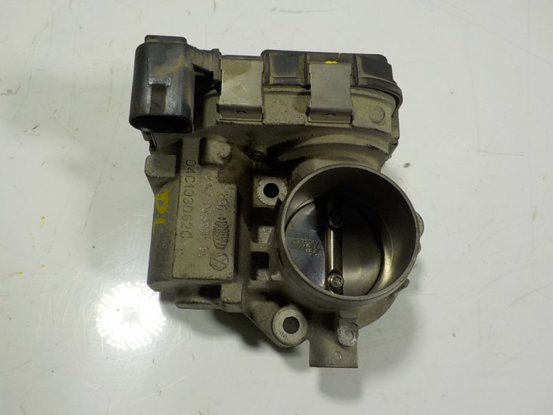 Recambio de caja mariposa para volkswagen polo v (6r1, 6c1) 1.0 tsi referencia OEM IAM 04C133062C 04C133062C 