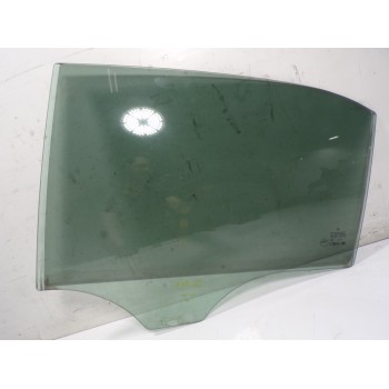 CRISTAL PUERTA TRASERO IZQUIERDO A2127350110 