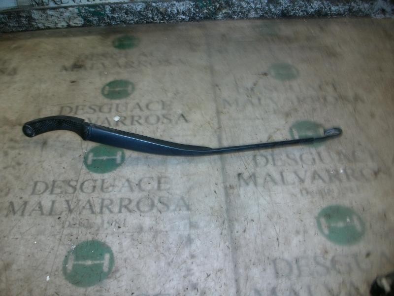 Recambio de brazo limpia delantero izquierdo para renault laguna ii grandtour (kg0) 1.9 dci diesel referencia OEM IAM   