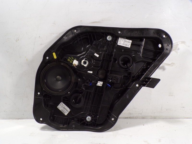 Recambio de elevalunas trasero derecho para kia cee´´d 1.4 crdi cat referencia OEM IAM 83481A2010 836480A2341 