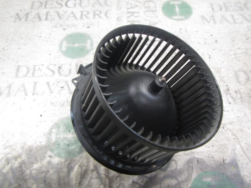 Recambio de motor calefaccion para ford fiesta (ccn) trend referencia OEM IAM 1790329 0130115551 0130115551