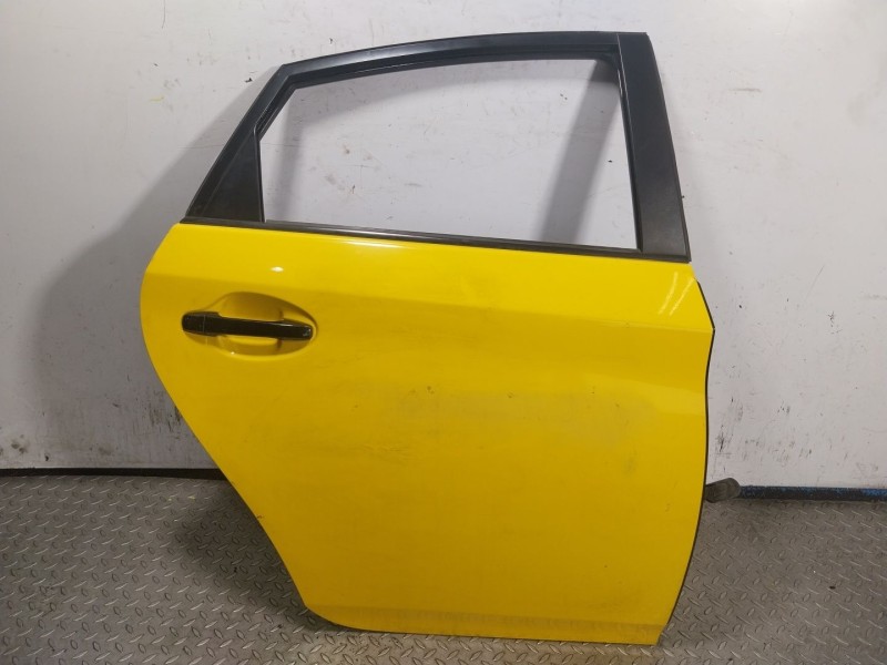 Recambio de puerta trasera derecha para toyota prius (_w3_) 1.8 hybrid (zvw3_) referencia OEM IAM   