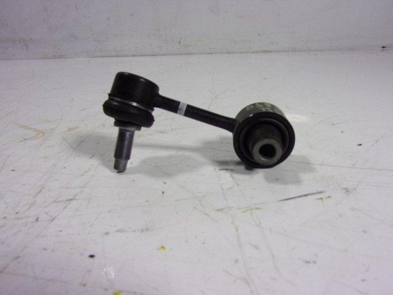 Recambio de tirante trasero derecho para hyundai tucson 1.6 crdi referencia OEM IAM   