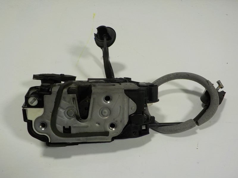 Recambio de cerradura puerta trasera izquierda para seat leon st (5f8) x-perience 4drive referencia OEM IAM 5K4839015AF 15E5K483