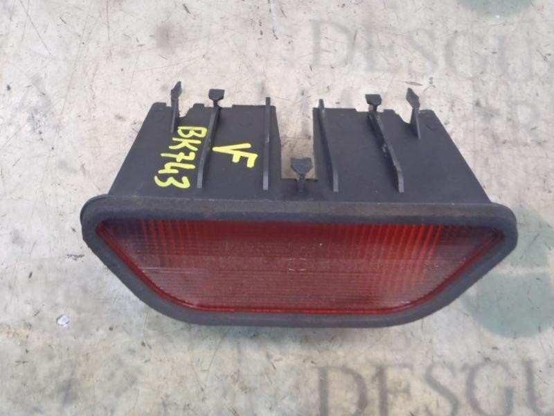 Recambio de piloto trasero central para mercedes-benz clase m (w163) 320 (163.154) referencia OEM IAM A1638200156  