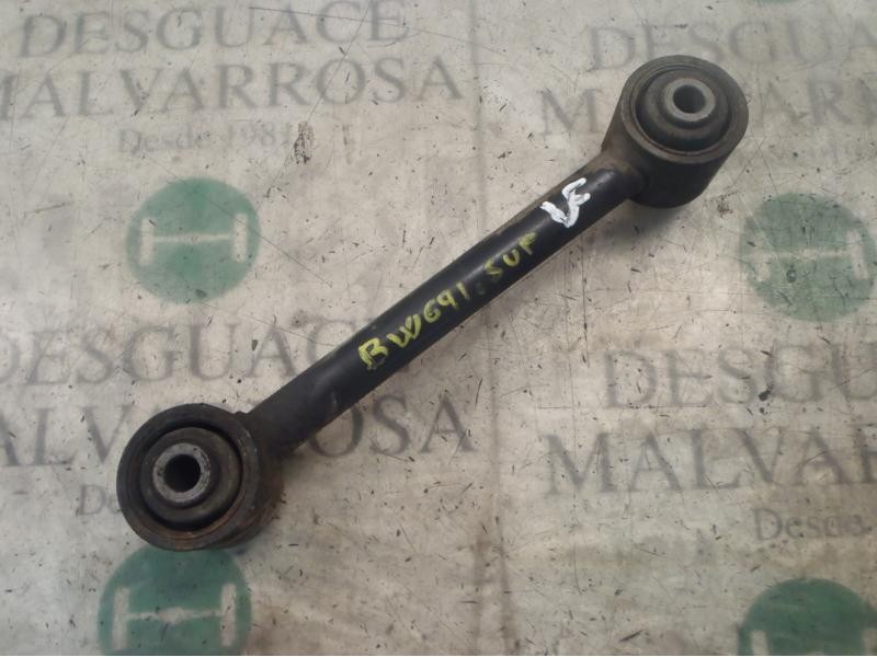 Recambio de brazo suspension superior trasero derecho para nissan terrano/terrano.ii (r20) comfort referencia OEM IAM   