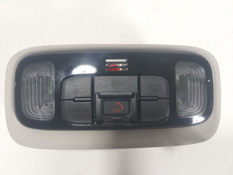 Recambio de piloto interior para toyota yaris (_p21_, _pa1_, _ph1_) 1.5 (mxpa11) referencia OEM IAM 812600D260B0  812600D260