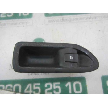 MANDO ELEVALUNAS TRASERO DERECHO 