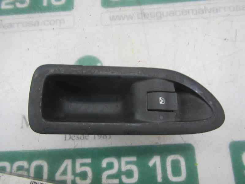 Recambio de mando elevalunas trasero derecho para renault laguna ii grandtour (kg0) 1.9 dci diesel referencia OEM IAM   