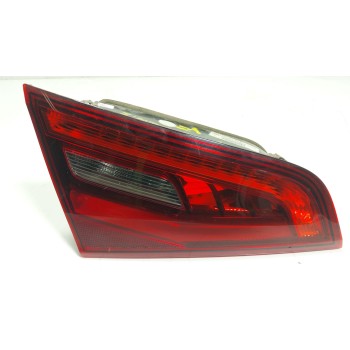 PILOTO TRASERO IZQUIERDO INTERIOR 8V4945093A