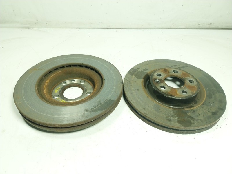 Recambio de disco freno delantero para jaguar e-pace 2.0 diesel cat referencia OEM IAM J9C2136  J9C31125AA