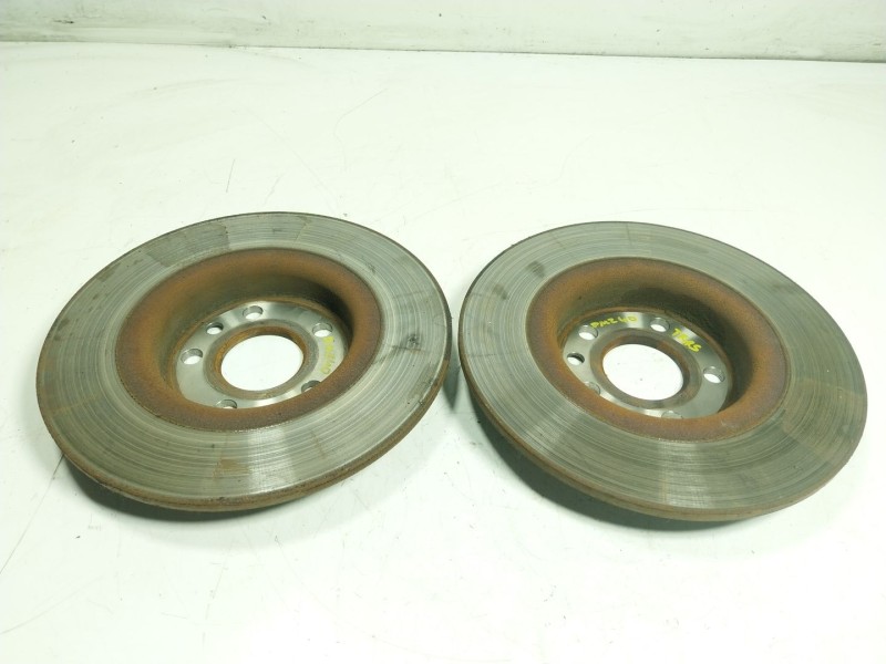 Recambio de disco freno trasero para jaguar e-pace 2.0 diesel cat referencia OEM IAM J9C1168  FK722A315AB