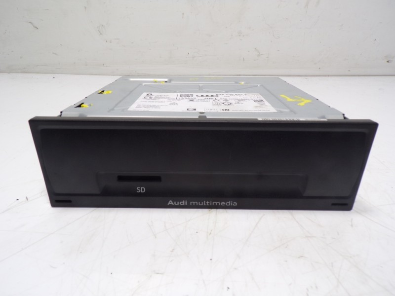 Recambio de sistema audio / radio cd para audi a1 sportback (gba) 1.0 tfsi referencia OEM IAM 83A035842A 83A035842A 