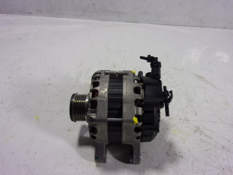 Recambio de alternador para toyota proace referencia OEM IAM  9809391880 