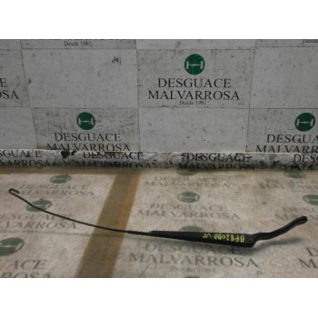 BRAZO LIMPIA DELANTERO DERECHO 