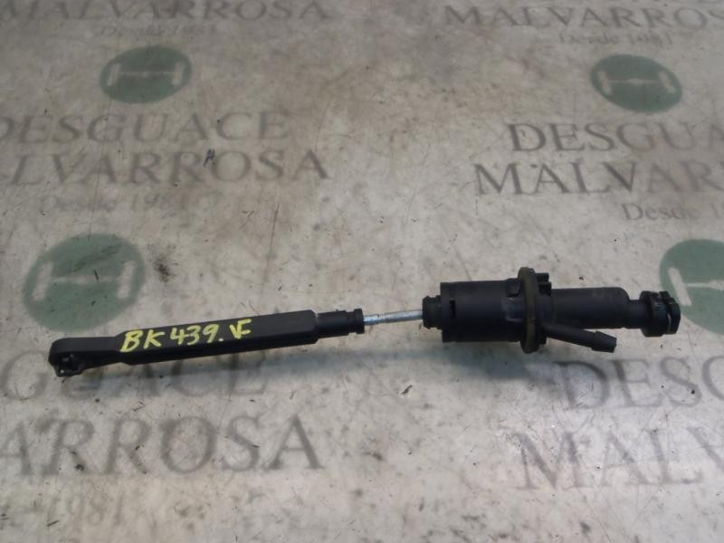 Recambio de bomba embrague para citroën c4 berlina sx referencia OEM IAM   