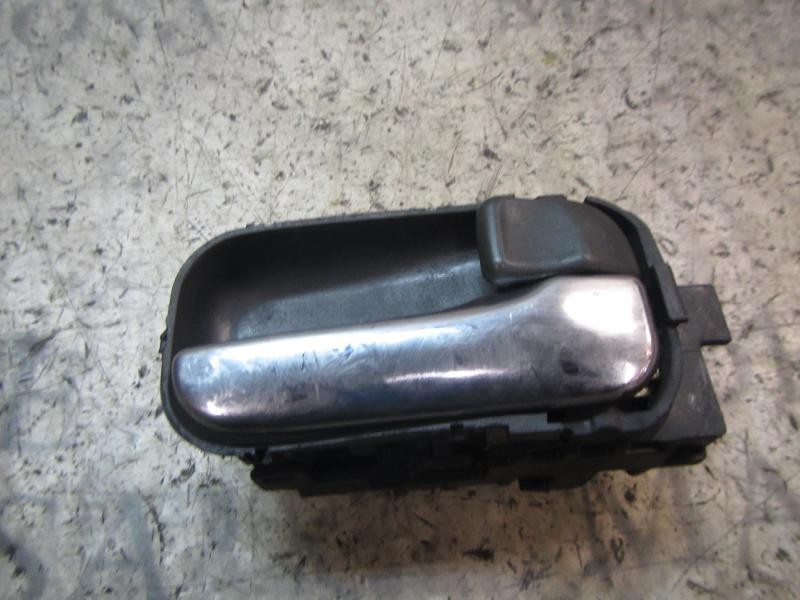 Recambio de maneta interior delantera derecha para nissan x-trail (t30) comfort referencia OEM IAM 806708H602  