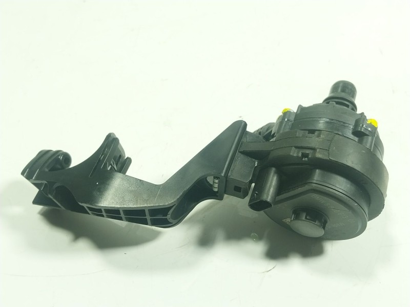 Recambio de bomba agua para bmw 8 descapotable (g14, f91) 840 i xdrive referencia OEM IAM 11518651287 88406130 