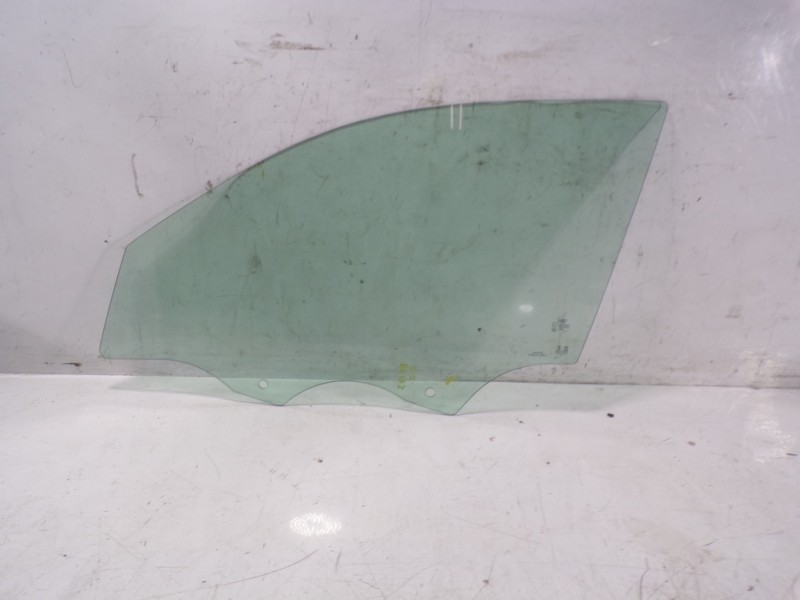 Recambio de cristal puerta delantero izquierdo para audi a1 sportback (gba) 1.0 tfsi referencia OEM IAM 82G845201  