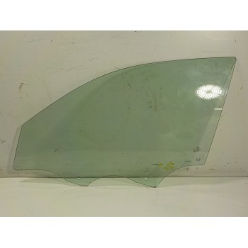 CRISTAL PUERTA DELANTERO IZQUIERDO 82G845201 