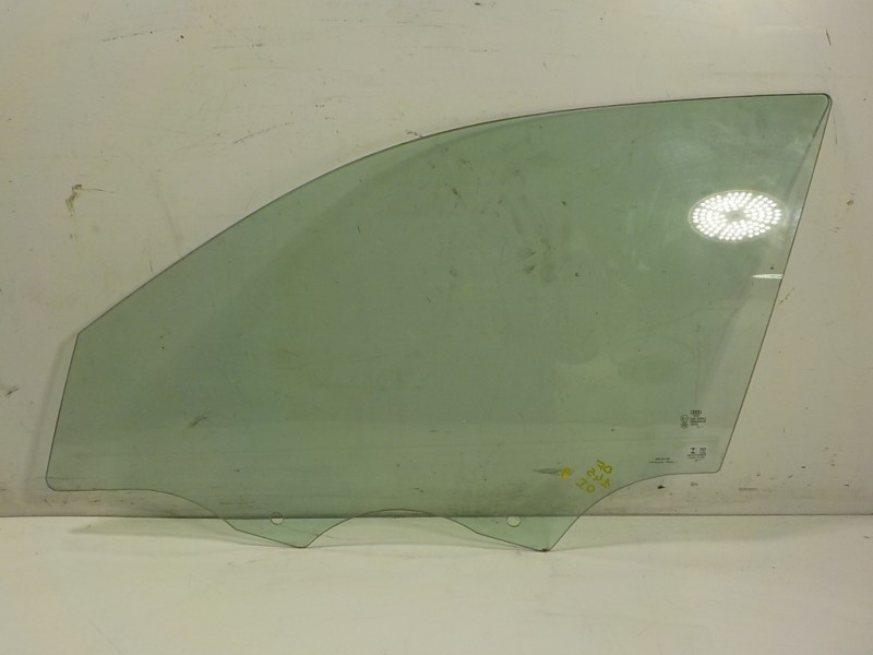 Recambio de cristal puerta delantero izquierdo para audi a1 sportback (gba) 30 tfsi s line referencia OEM IAM 82G845201  