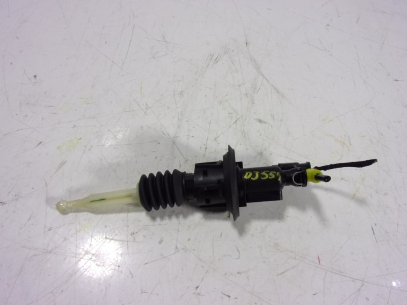 Recambio de bomba embrague para toyota proace referencia OEM IAM  9809425480 