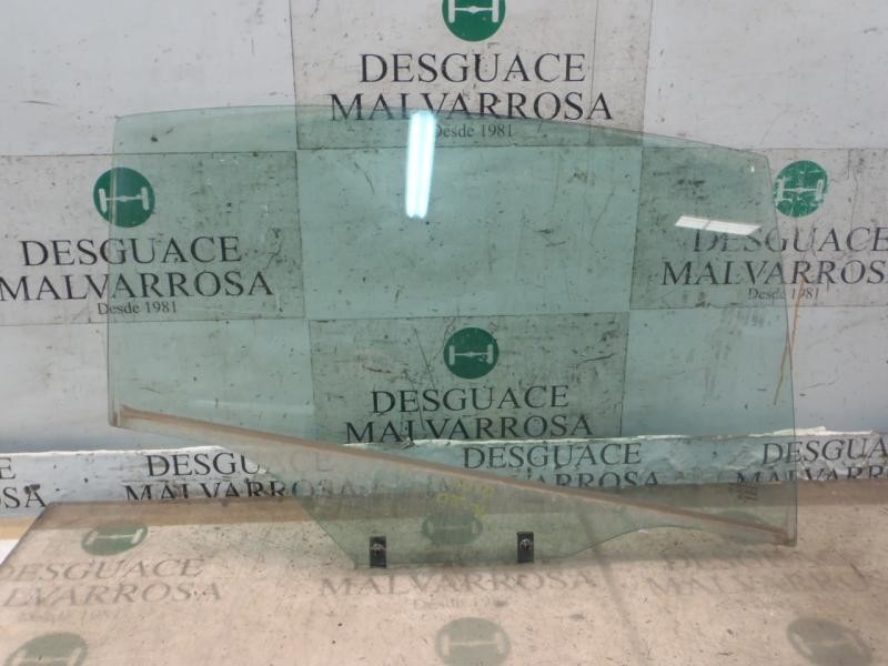 Recambio de cristal puerta trasero derecho para citroën c4 berlina sx referencia OEM IAM 9204G8  