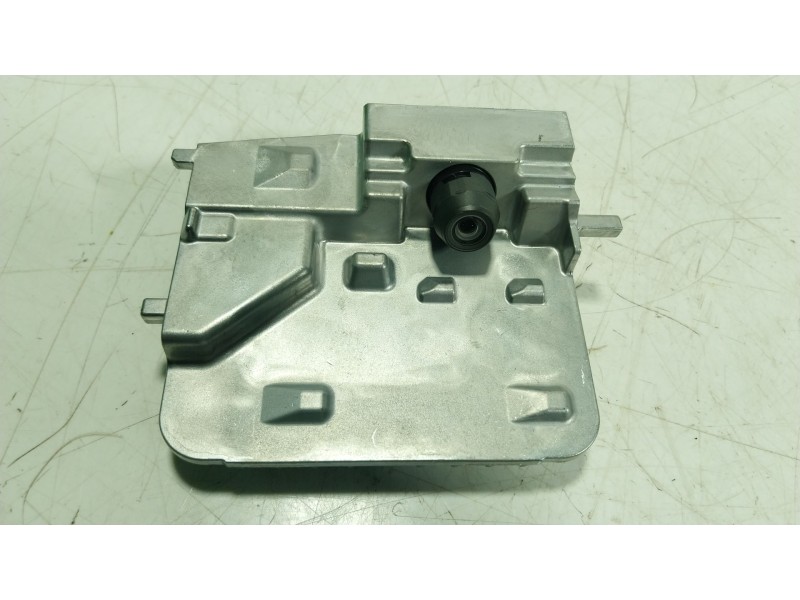 Recambio de modulo electronico para toyota c-hr (_x1_) 2.0 hybrid (maxh10) referencia OEM IAM 8646C10030  8646C10020