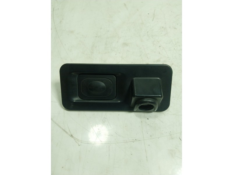 Recambio de maneta porton para jaguar e-pace 2.0 diesel cat referencia OEM IAM T4N1386  GX7314K147AA