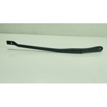 BRAZO LIMPIA DELANTERO DERECHO 61619463866 