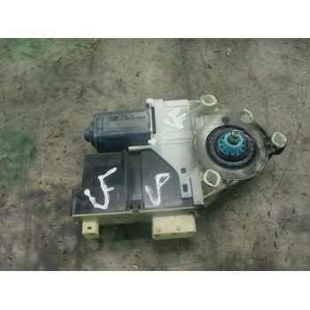 MOTOR ELEVALUNAS DELANTERO IZQUIERDO 