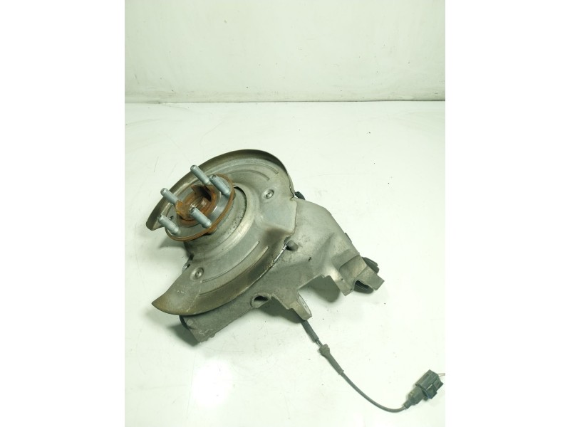 Recambio de mangueta trasera derecha para jaguar e-pace 2.0 diesel cat referencia OEM IAM J9C8644  J9C35A968AA