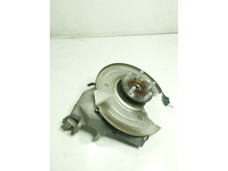 Recambio de mangueta trasera izquierda para jaguar e-pace 2.0 diesel cat referencia OEM IAM J9C8645  J9C35A969AA