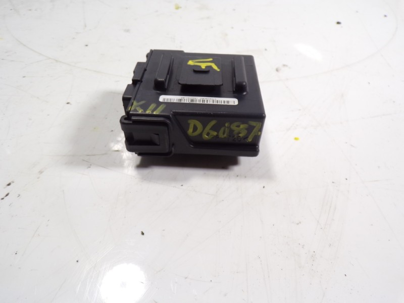 Recambio de modulo electronico para nissan qashqai (j11) 1.2 16v cat referencia OEM IAM 476A04EA0B 476A04EA0B 