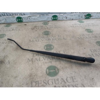 BRAZO LIMPIA DELANTERO DERECHO 