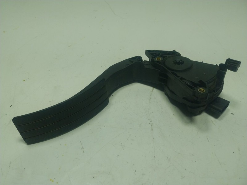 Recambio de potenciometro pedal para renault clio iv grandtour (kh_) 1.5 dci 75 referencia OEM IAM 180029347R 180029347R 