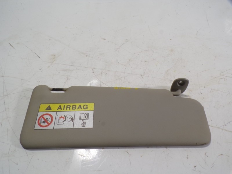 Recambio de parasol derecho para dacia sandero 1.0 12v cat referencia OEM IAM 964000837R  