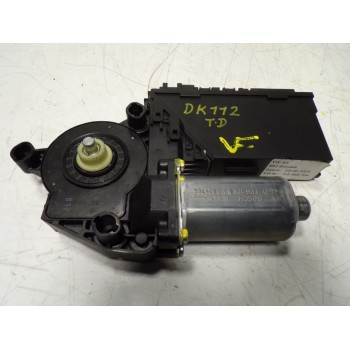 MOTOR ELEVALUNAS TRASERO DERECHO 7L0959704D058 3D0959794E 