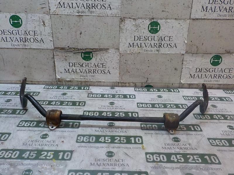 Recambio de barra estabilizadora delantera para bmw serie 1 berlina (e81/e87) 118d referencia OEM IAM 31356796301  