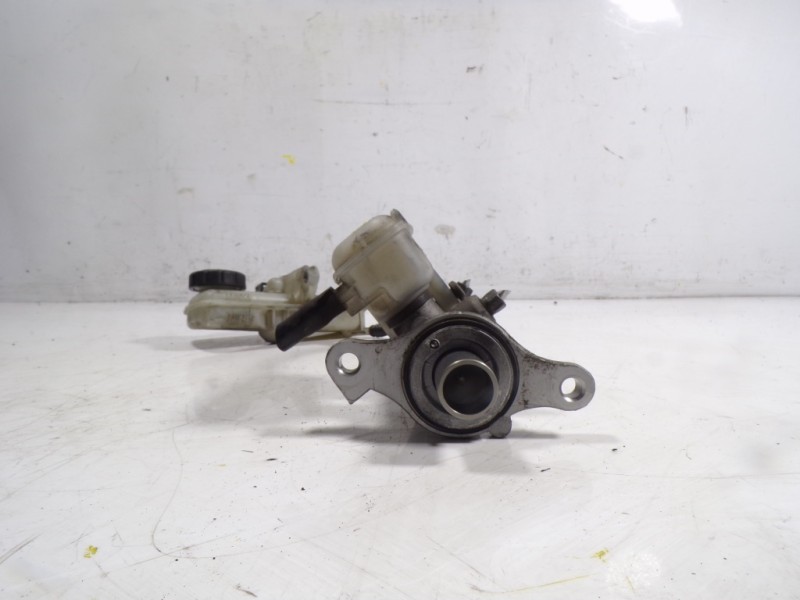 Recambio de bomba freno para renault scenic iii 1.5 dci diesel fap referencia OEM IAM 460115826R  